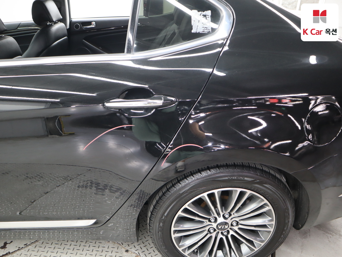 Kia K7 2015 - Image 37