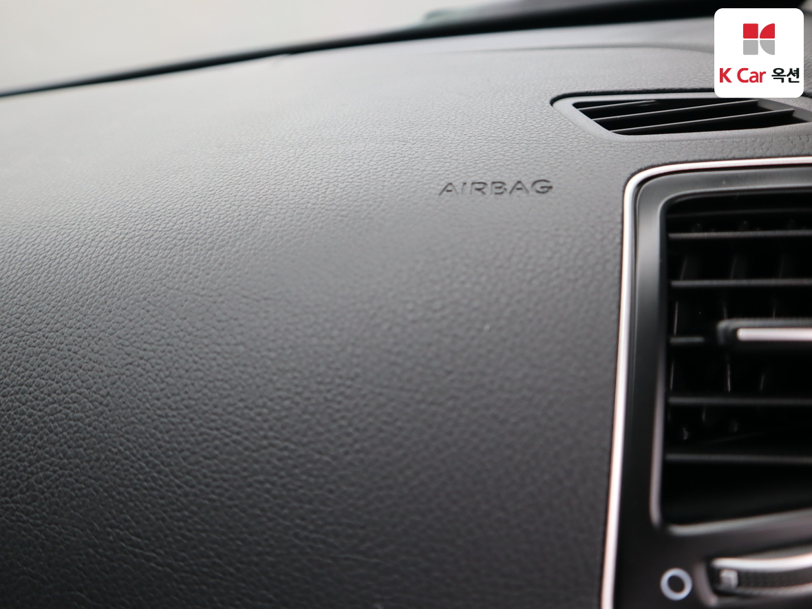 Kia K7 2015 - Image 30