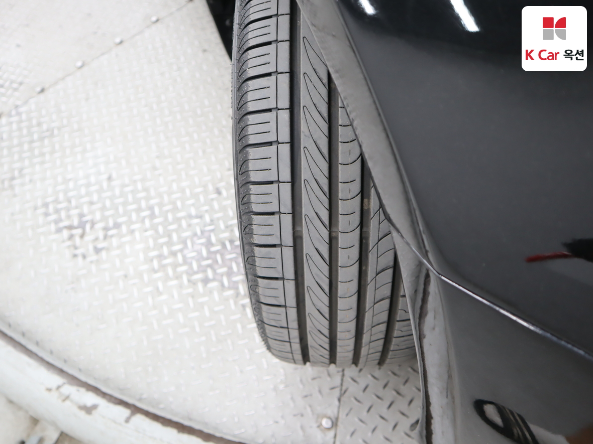 Kia K7 2015 - Image 31