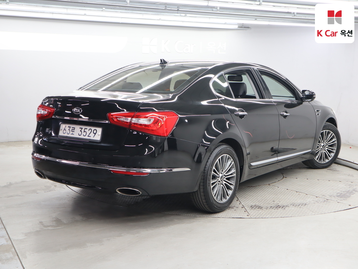Kia K7 2015 - Image 2