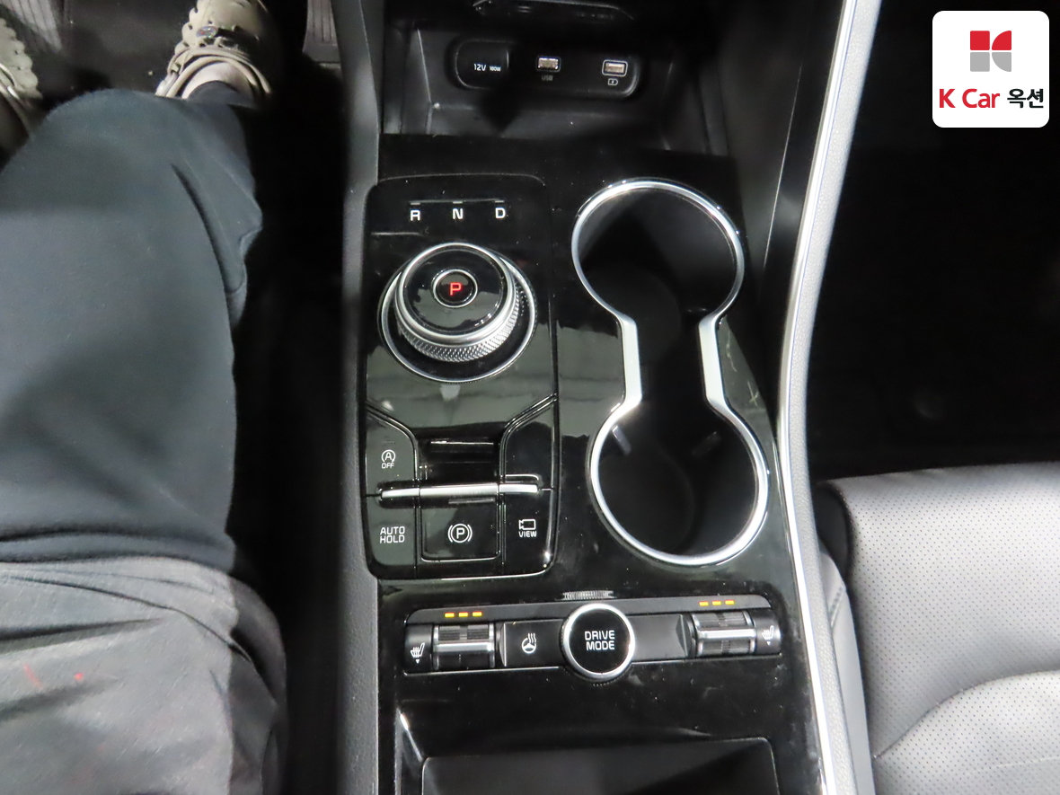 كيا K5 2023 - صورة 16