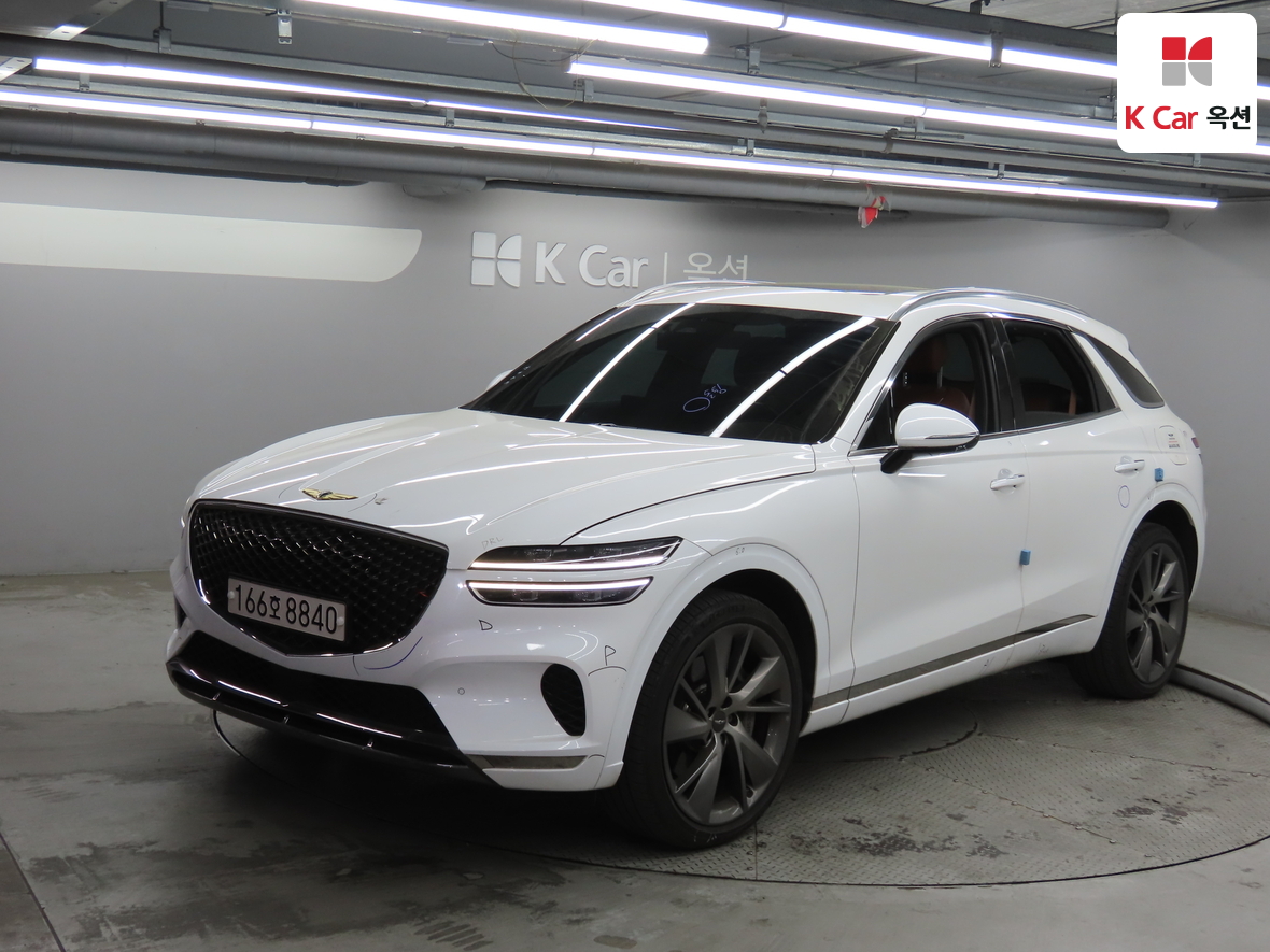 جينيسيس GV70 2023 - صورة 1