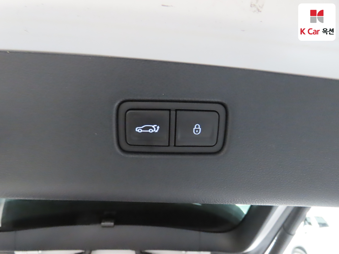 جينيسيس GV70 2023 - صورة 27