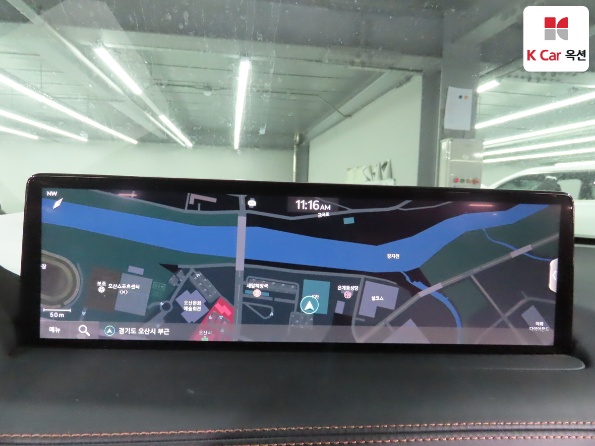 جينيسيس GV70 2023 - صورة 14