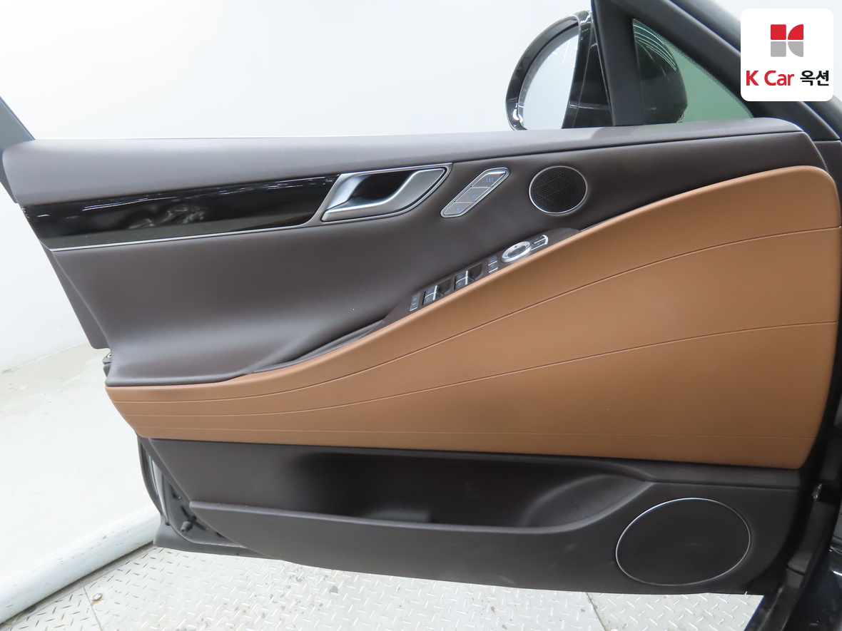 جينيسيس G80 2022 - صورة 8