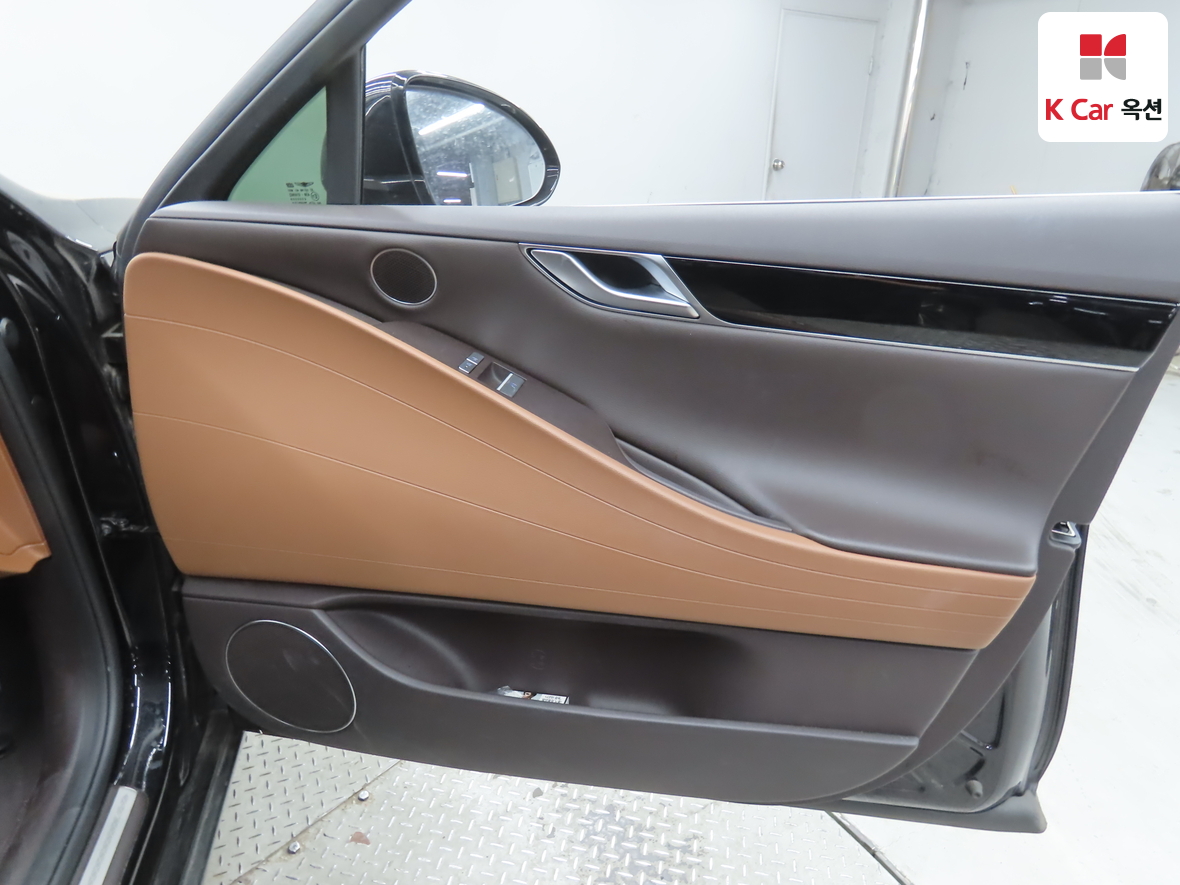 جينيسيس G80 2022 - صورة 30