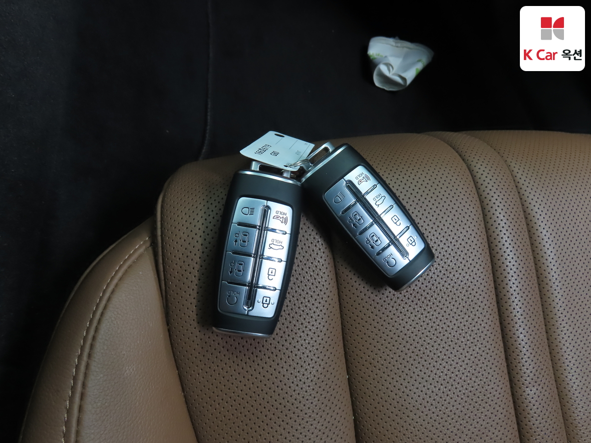 جينيسيس G80 2022 - صورة 17