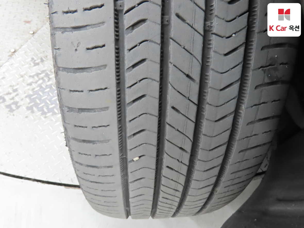 جينيسيس G80 2022 - صورة 33