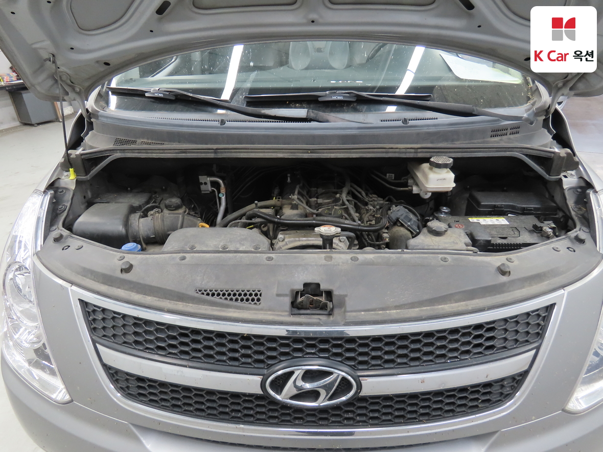 هيونداي جراند ستاريكس 2015 - صورة 32