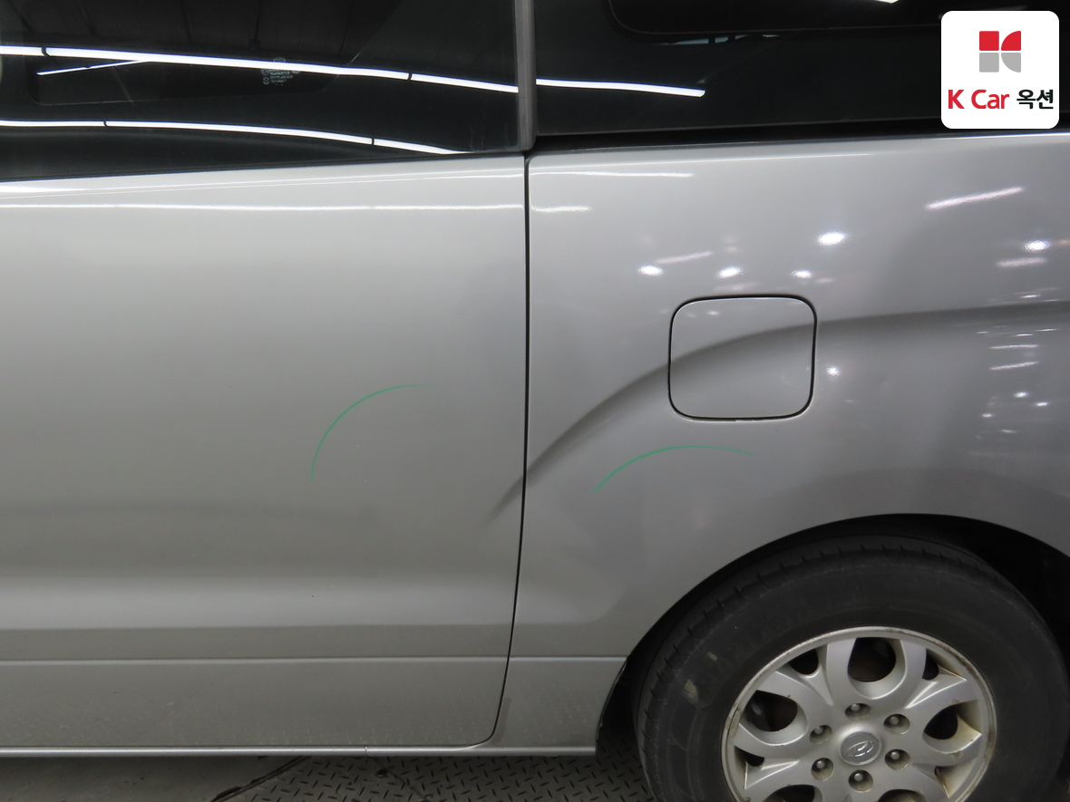 هيونداي جراند ستاريكس 2015 - صورة 36