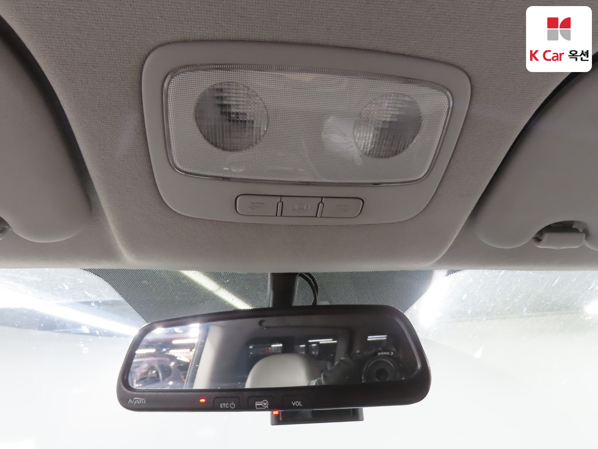 هيونداي جراند ستاريكس 2015 - صورة 12