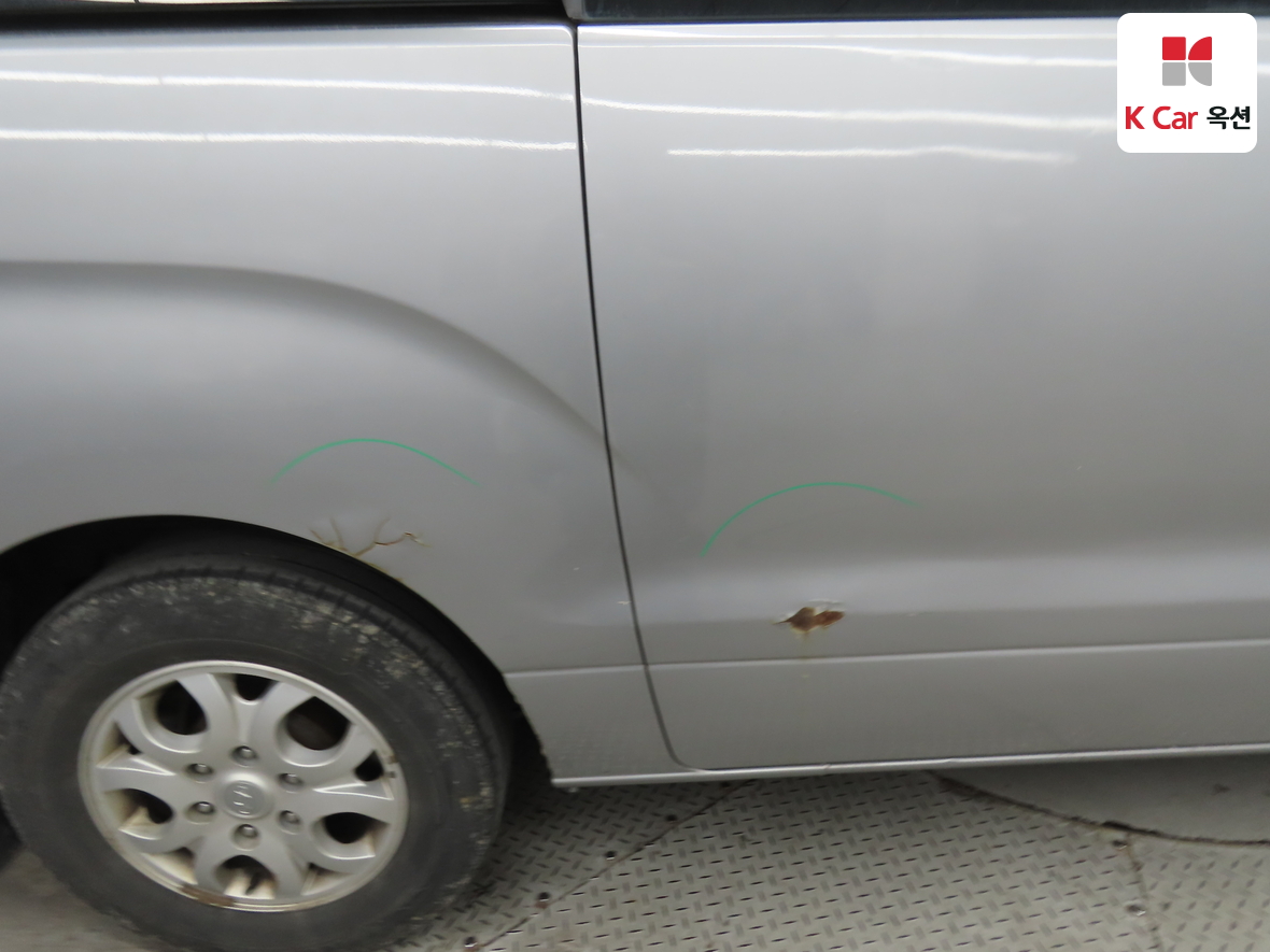 هيونداي جراند ستاريكس 2015 - صورة 38