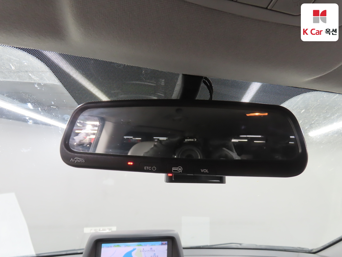 هيونداي جراند ستاريكس 2015 - صورة 13