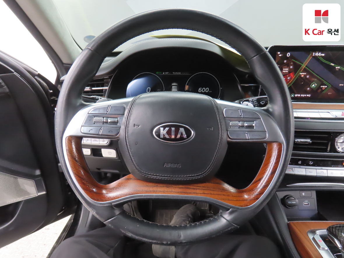Kia K9 - 10