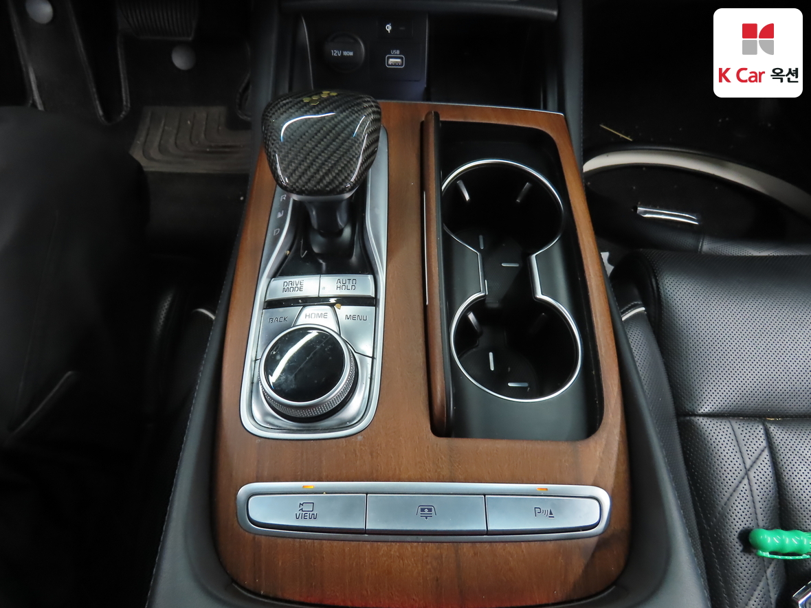 Kia K9 - 16
