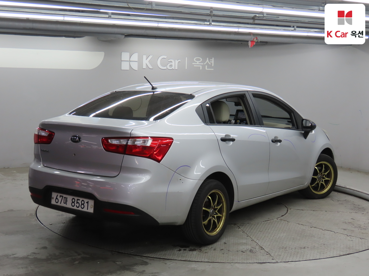 Kia Pride - 2