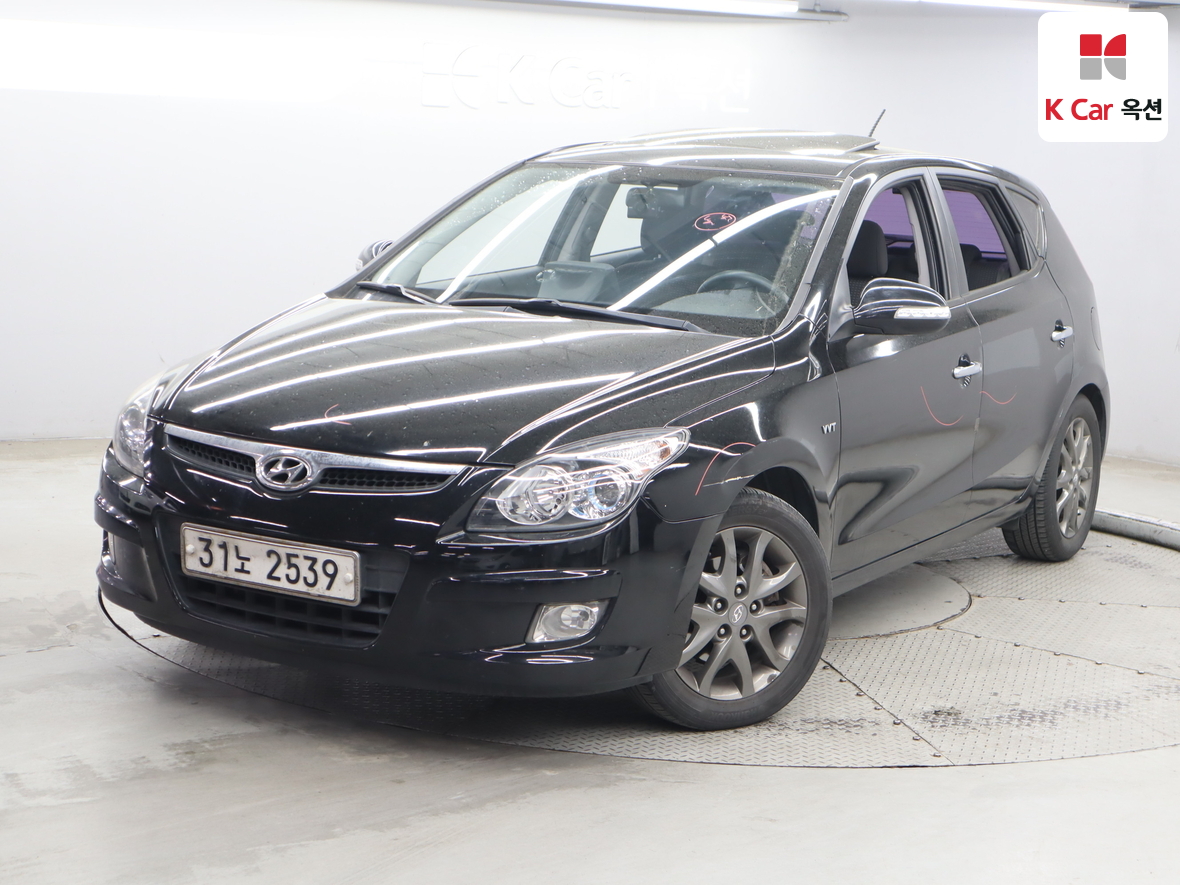 Hyundai i30 2011 - Image 1