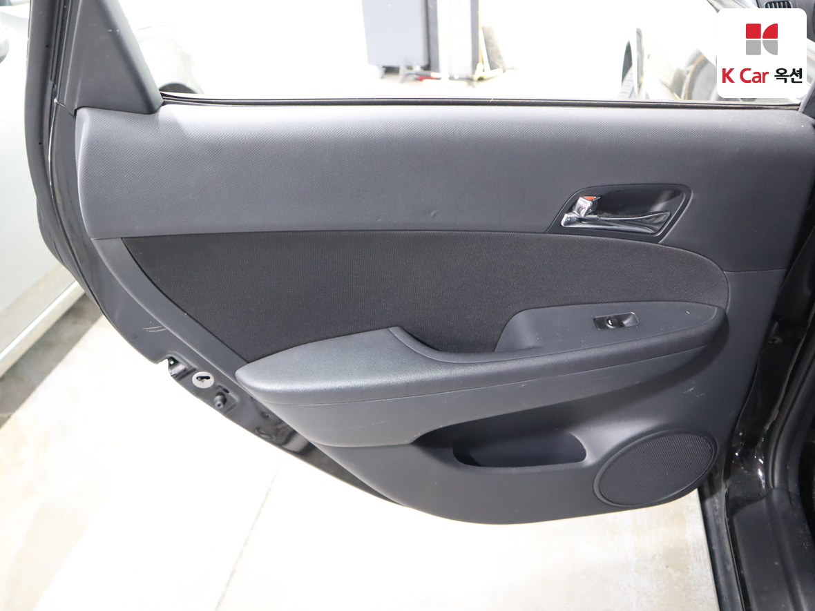 Hyundai i30 2011 - Image 22