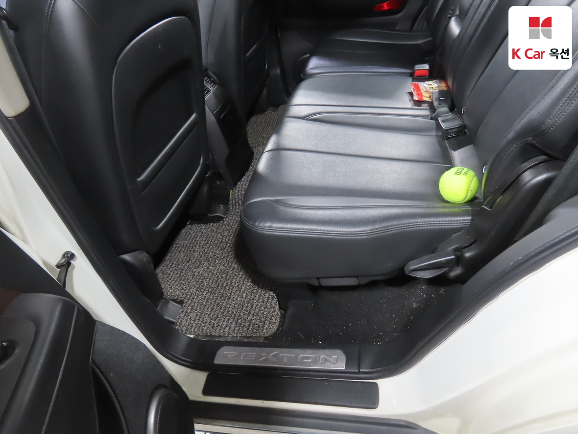 KG Mobility Rexton 2015 - Image 27