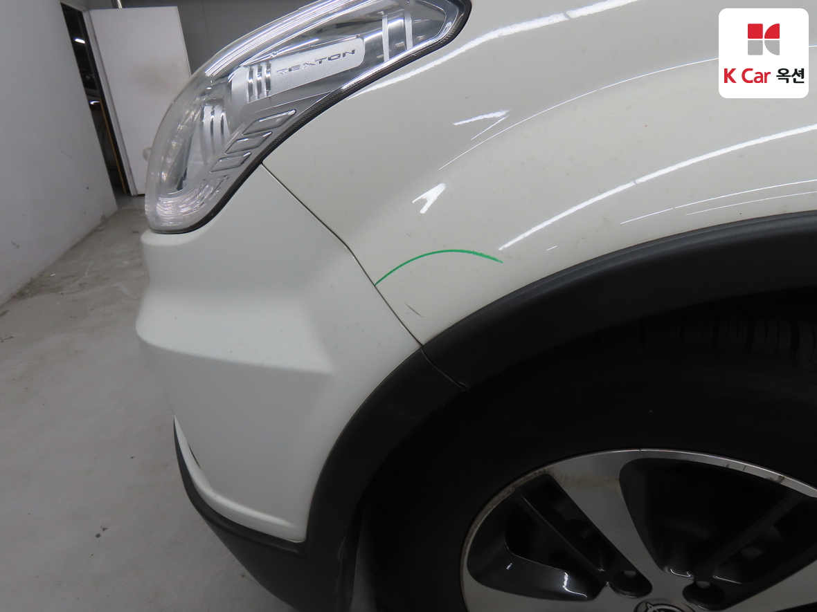 KG Mobility Rexton 2015 - Image 38