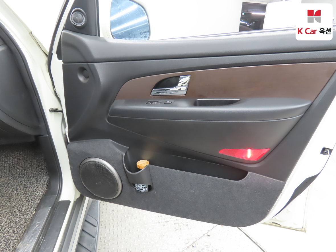 KG Mobility Rexton 2015 - Image 32
