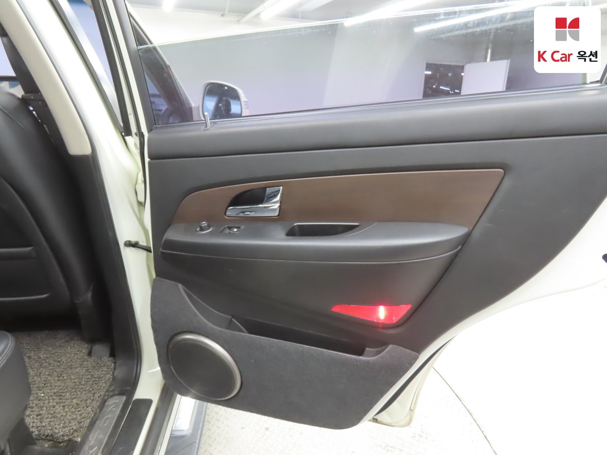 KG Mobility Rexton 2015 - Image 30