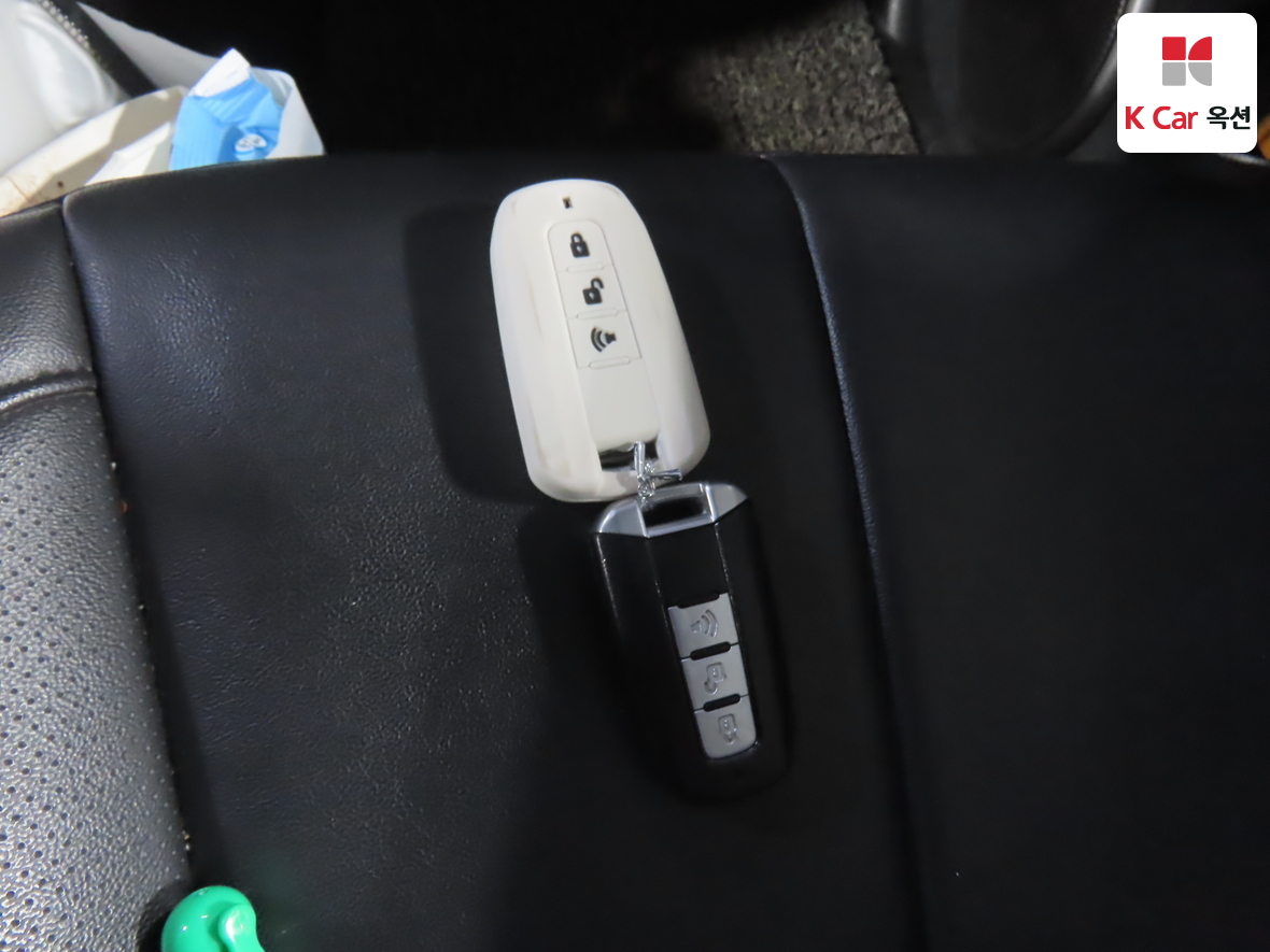 KG Mobility Rexton 2015 - Image 18
