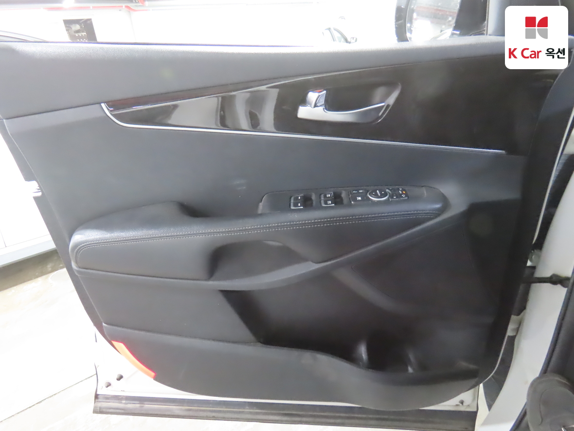 Kia Sorento - 8