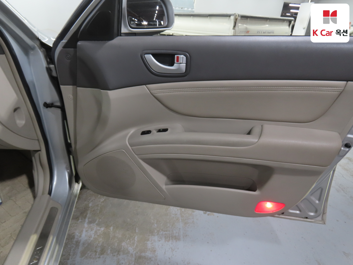 Hyundai Sonata 2006 - Image 28