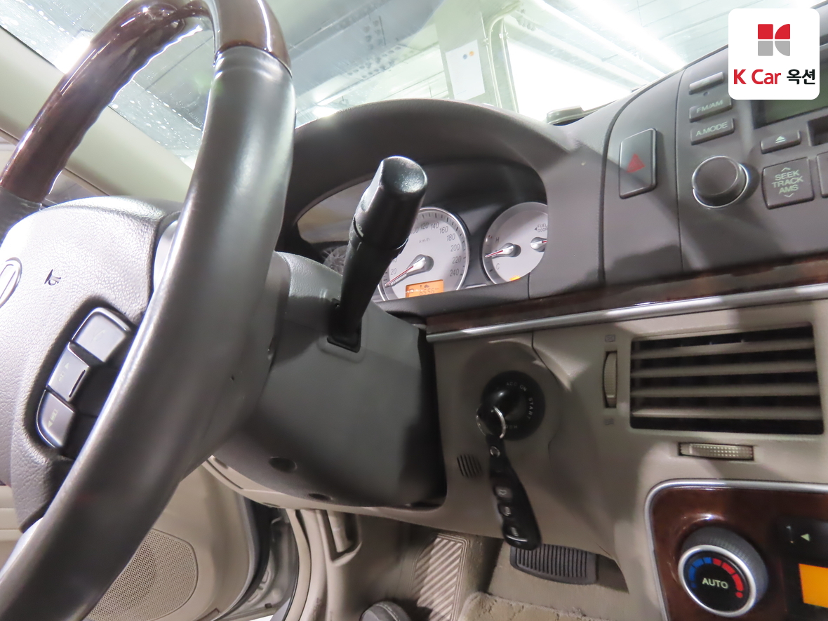 Hyundai Sonata 2006 - Image 11