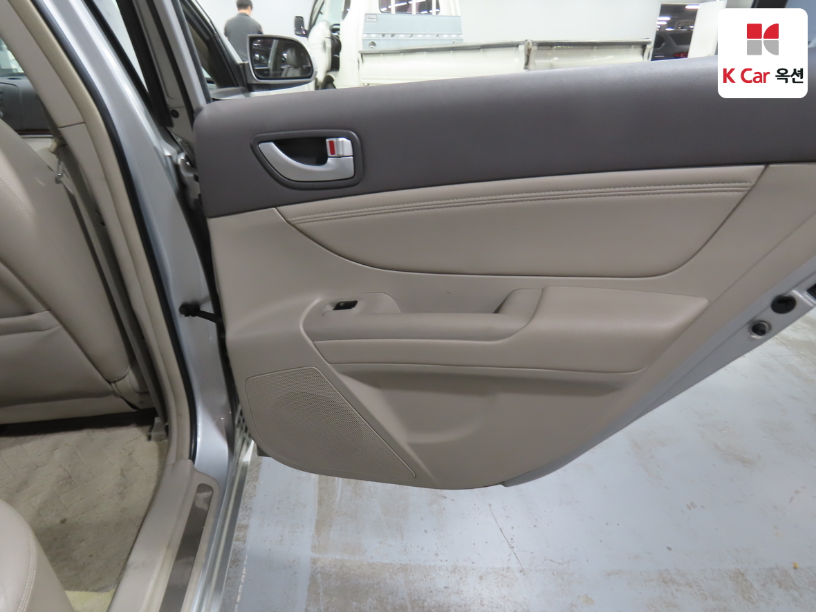 Hyundai Sonata 2006 - Image 26