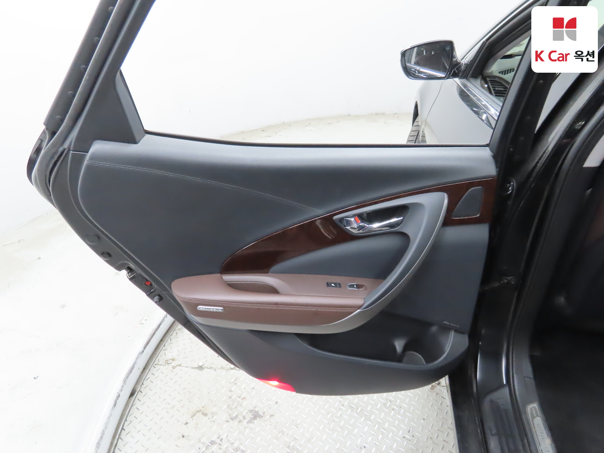 Hyundai AZERA - 24