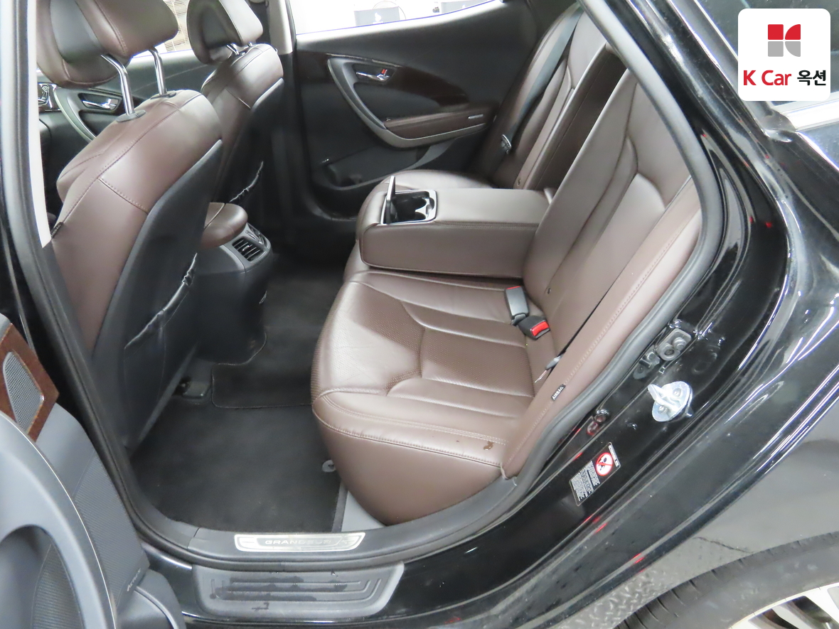 Hyundai AZERA - 25