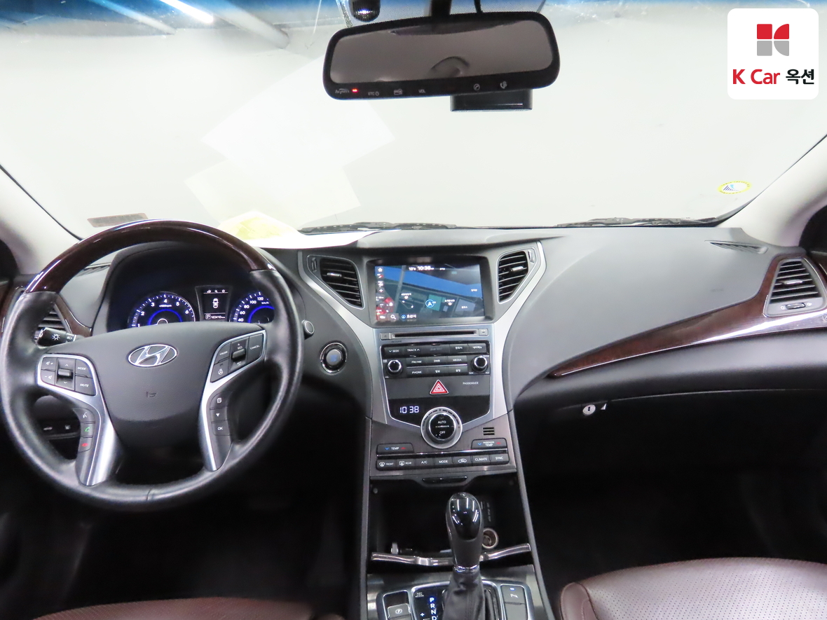 Hyundai AZERA - 3