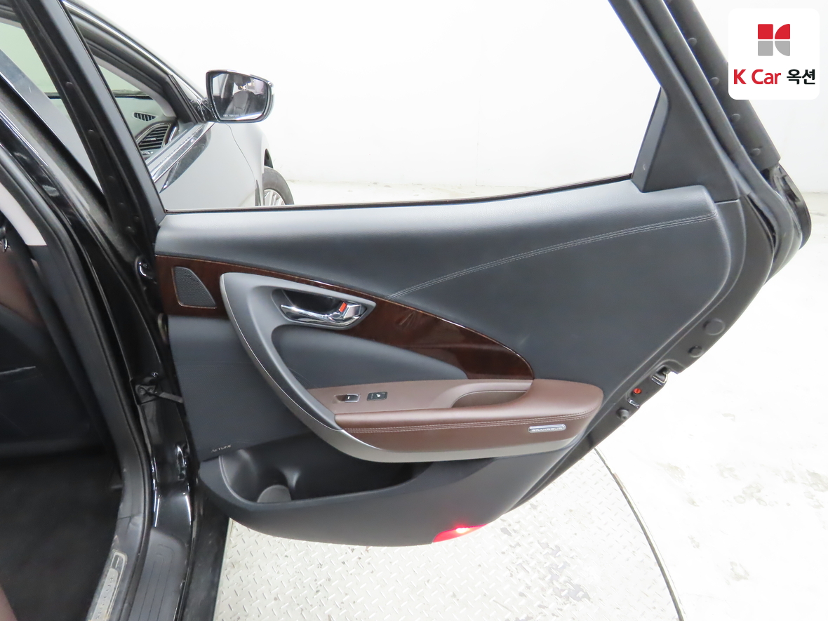 Hyundai AZERA - 28