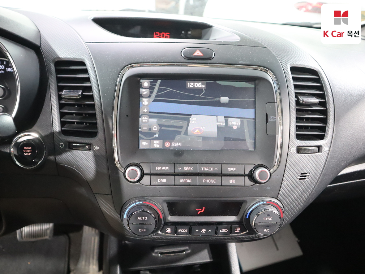 Kia K3 - 6