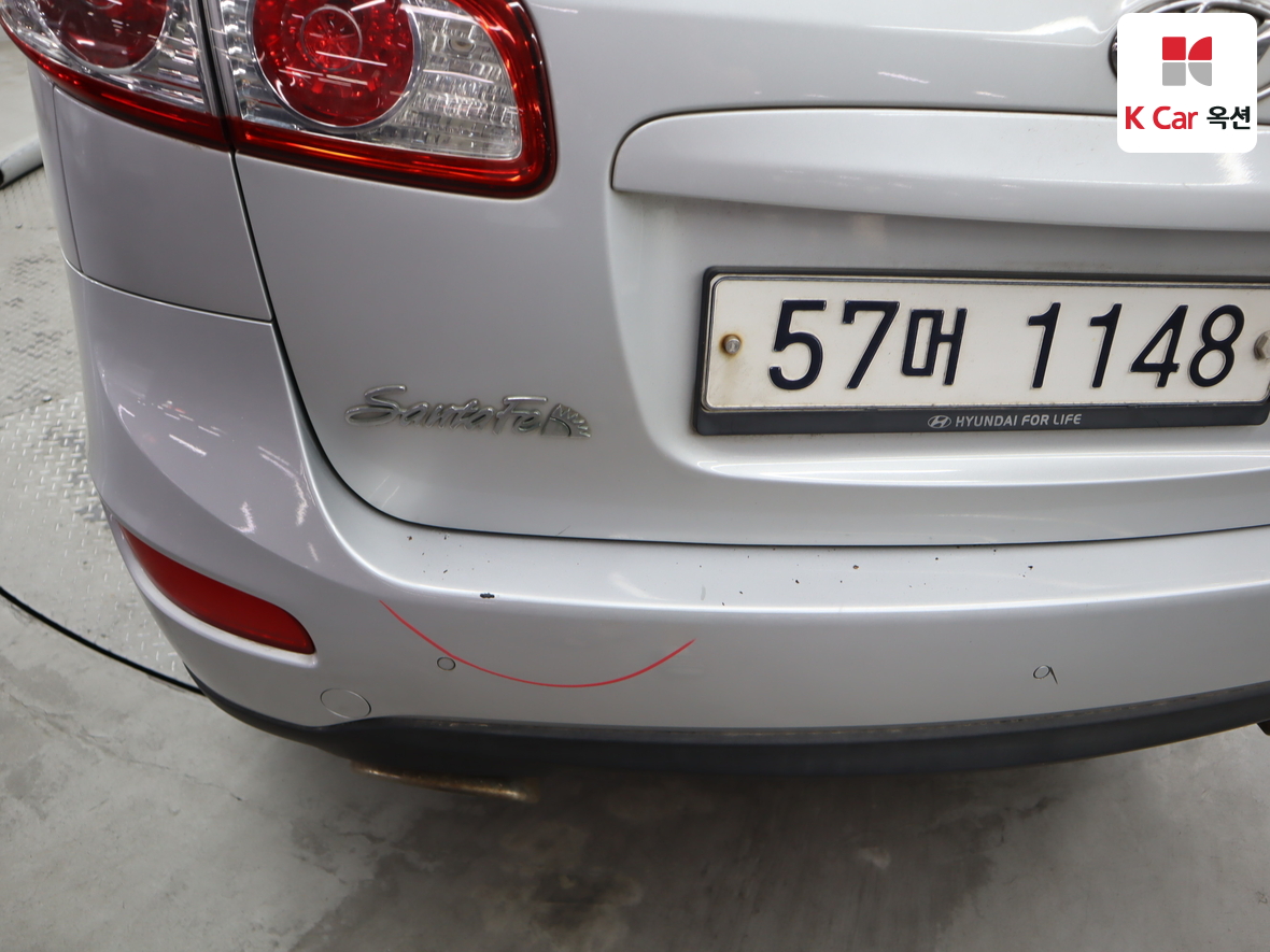 Hyundai Santa Fe 2011 - Image 39