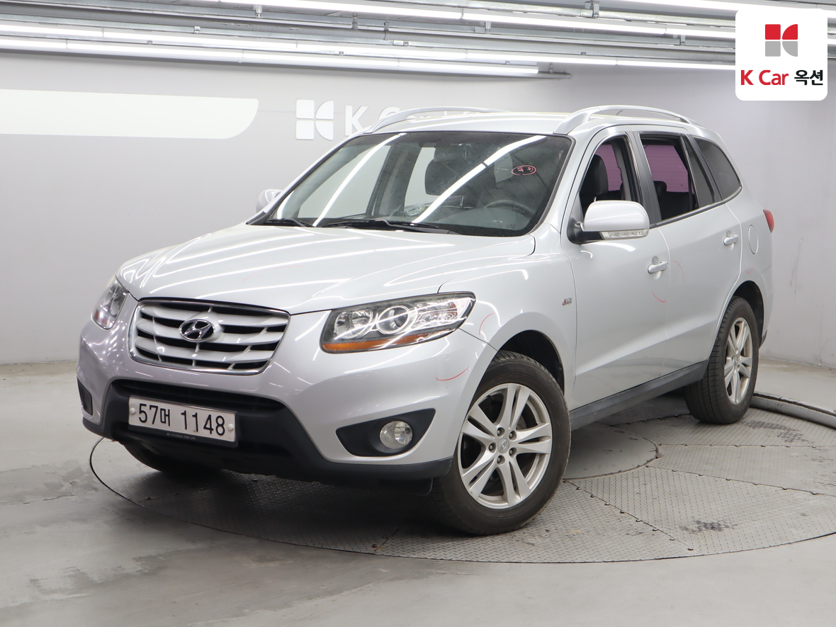 Hyundai Santa Fe 2011 - Image 1
