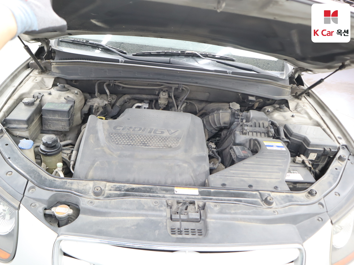 Hyundai Santa Fe 2011 - Image 32