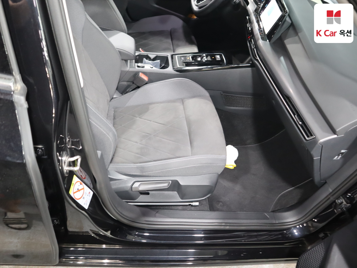 Volkswagen Golf - 31