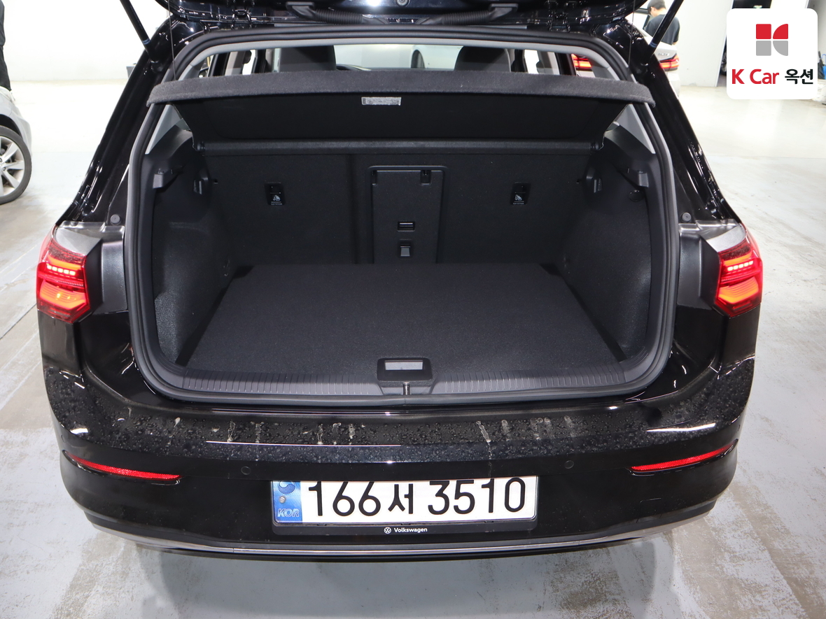 Volkswagen Golf - 26