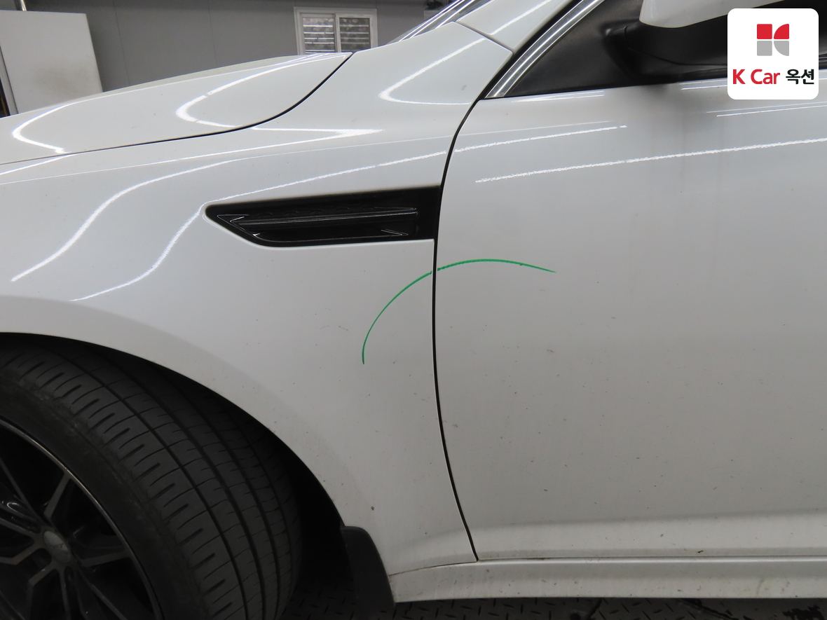 Kia K5 2012 - Image 38