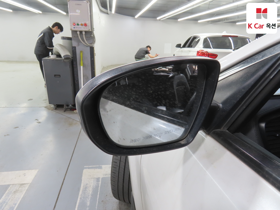 Kia K5 2012 - Image 24