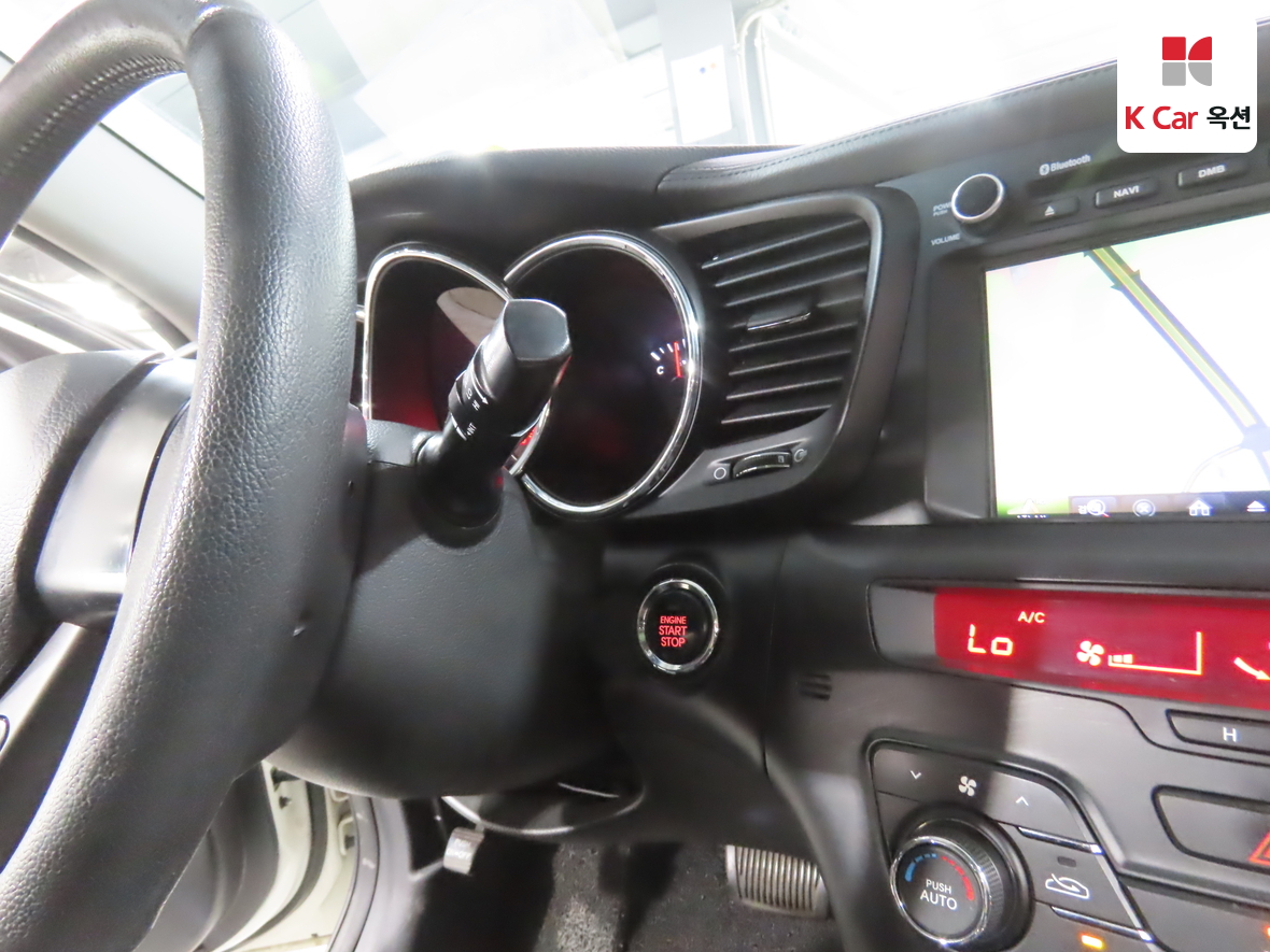 Kia K5 2012 - Image 11