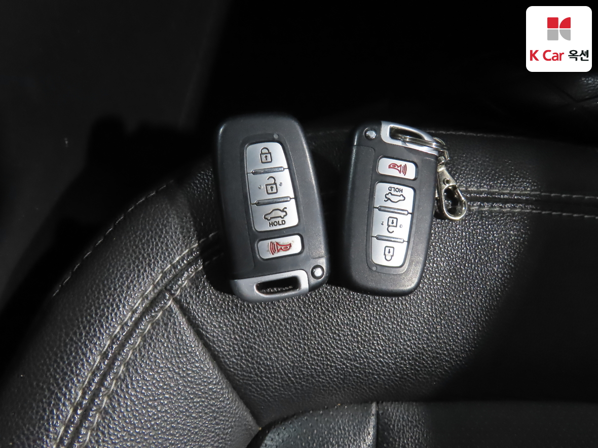 Kia K5 2012 - Image 17