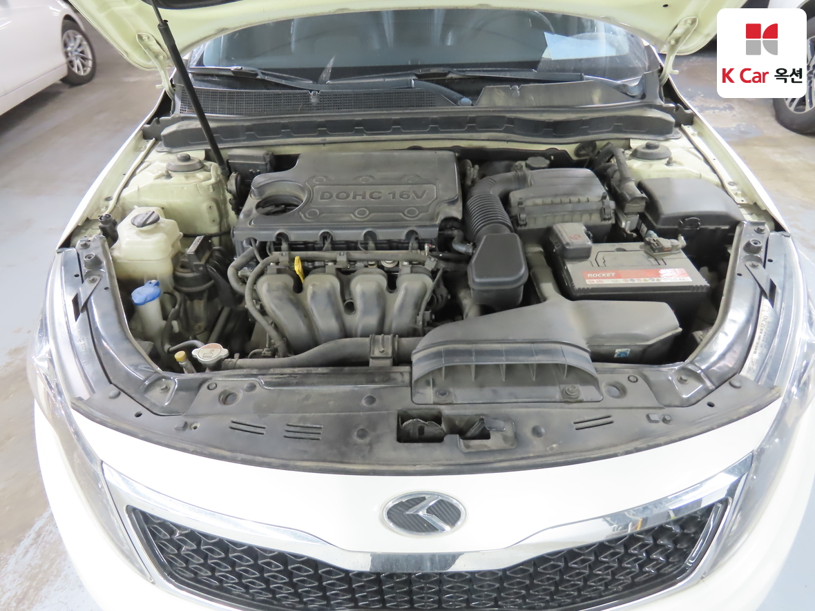 Kia K5 2012 - Image 35