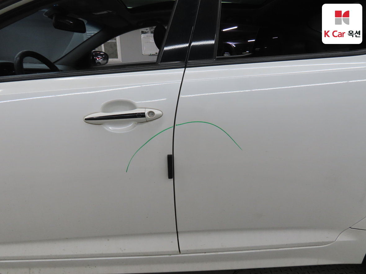 Kia K5 2012 - Image 40