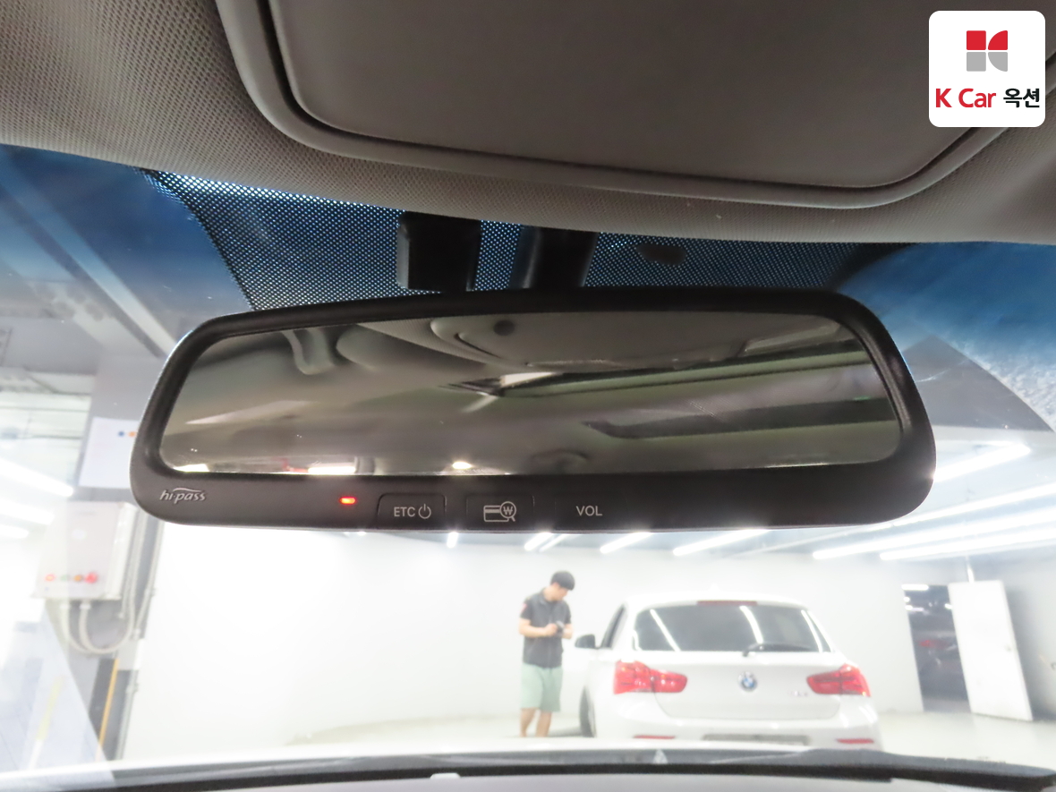 Kia K5 2012 - Image 13