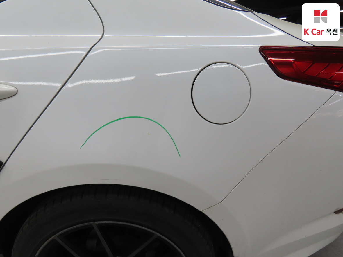 Kia K5 2012 - Image 41