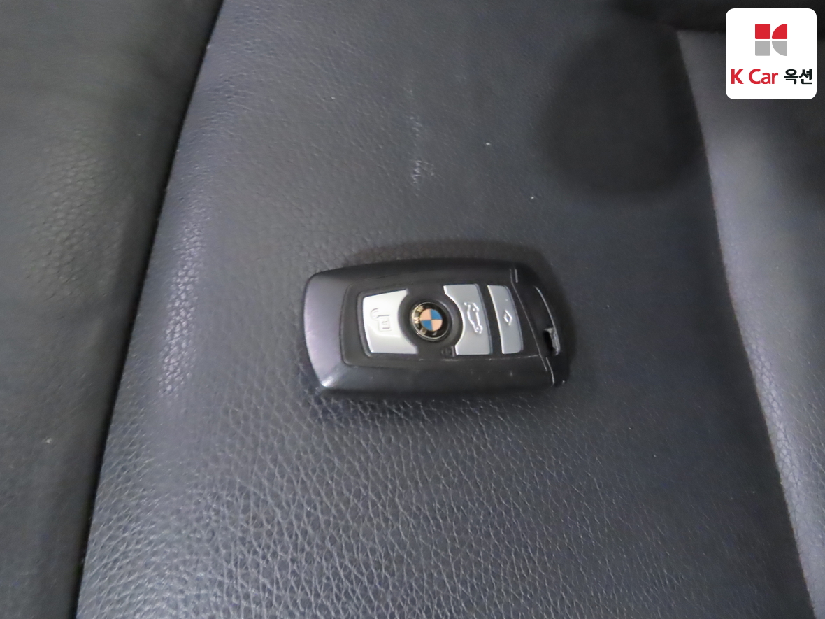 BMW 5 Series - 17
